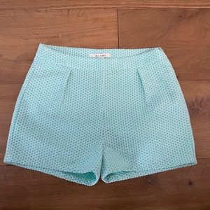 Miami Boutique Small Short, Light green/White threading, side zip Dressy Short